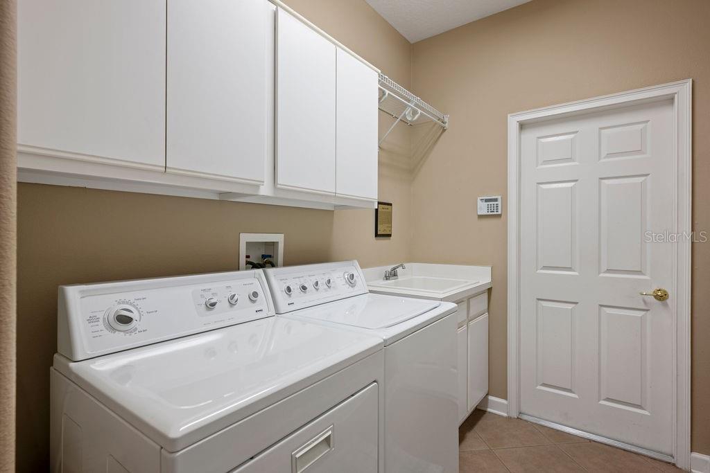 Image 31 of 48 For 2523 Saint Ignatius Court