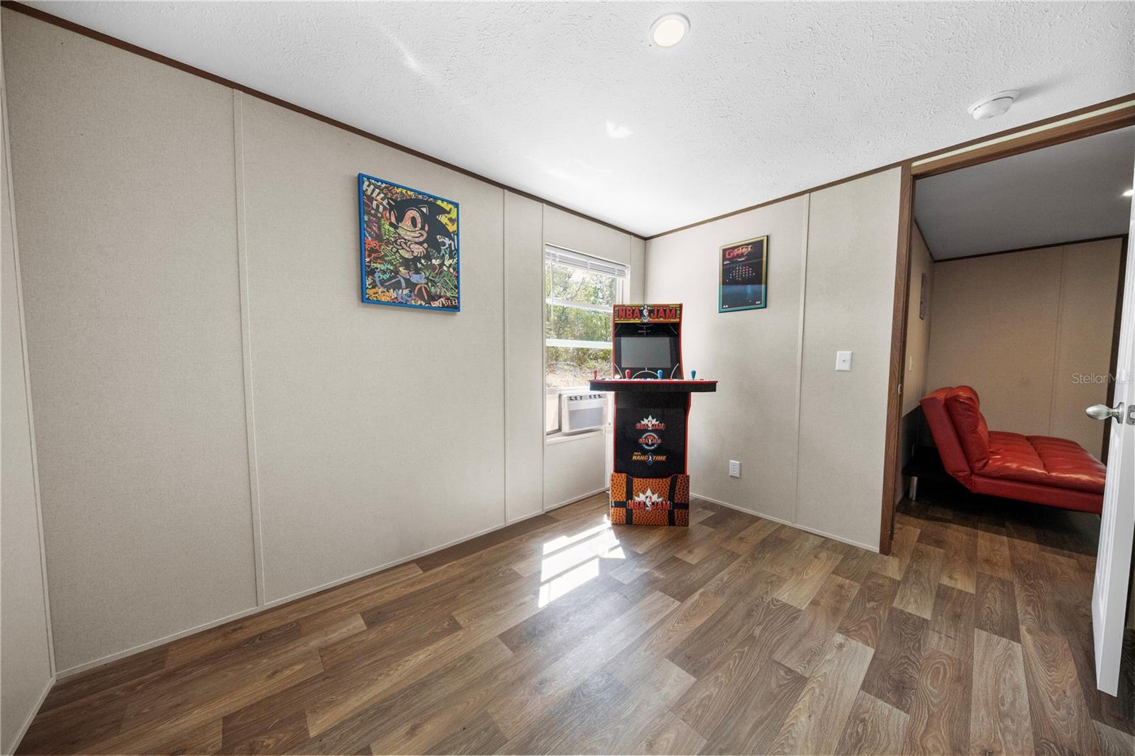 Image 25 of 26 For 16770 60th Place