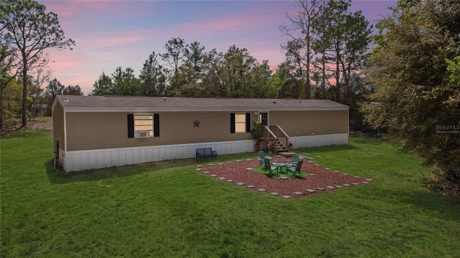 Image 3 of 26 For 16770 60th Place