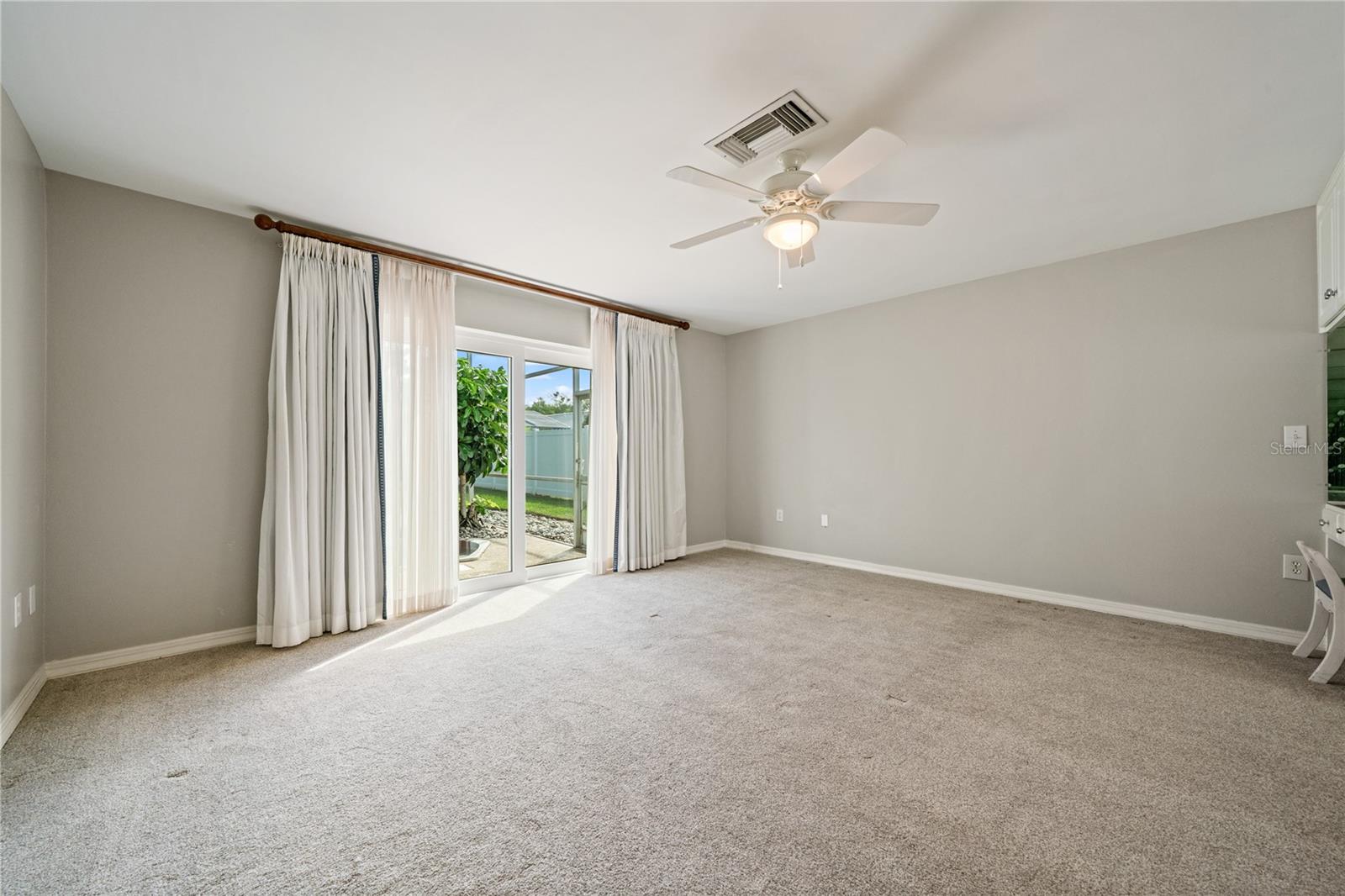 Image 15 of 55 For 2869 Weathersfield Court