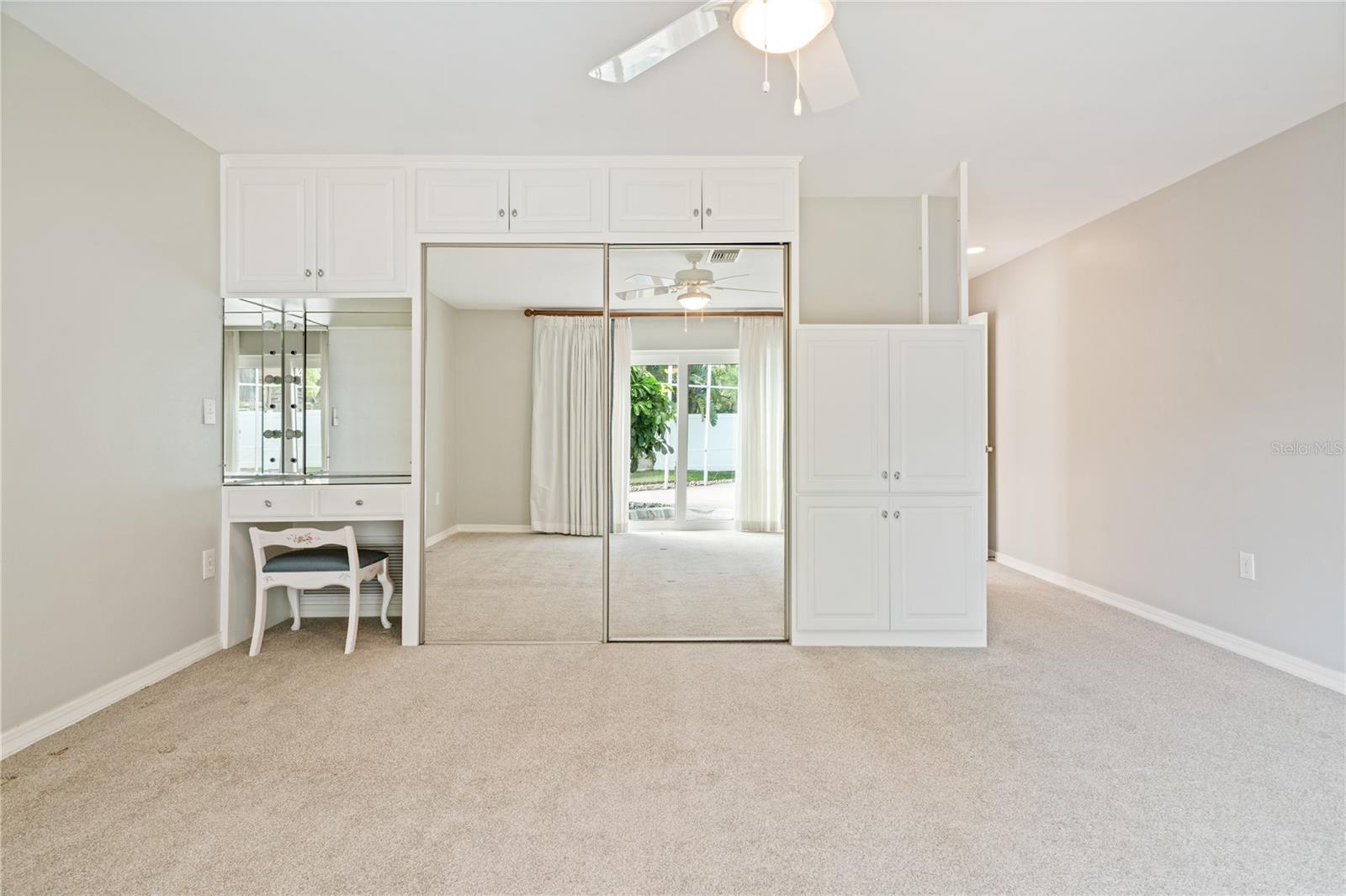 Image 17 of 55 For 2869 Weathersfield Court