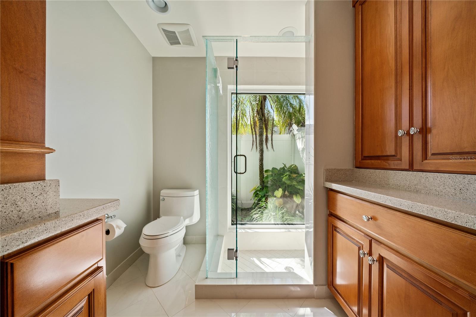 Image 20 of 55 For 2869 Weathersfield Court