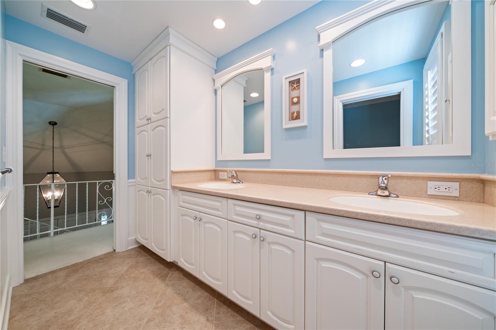 Image 30 of 55 For 2869 Weathersfield Court