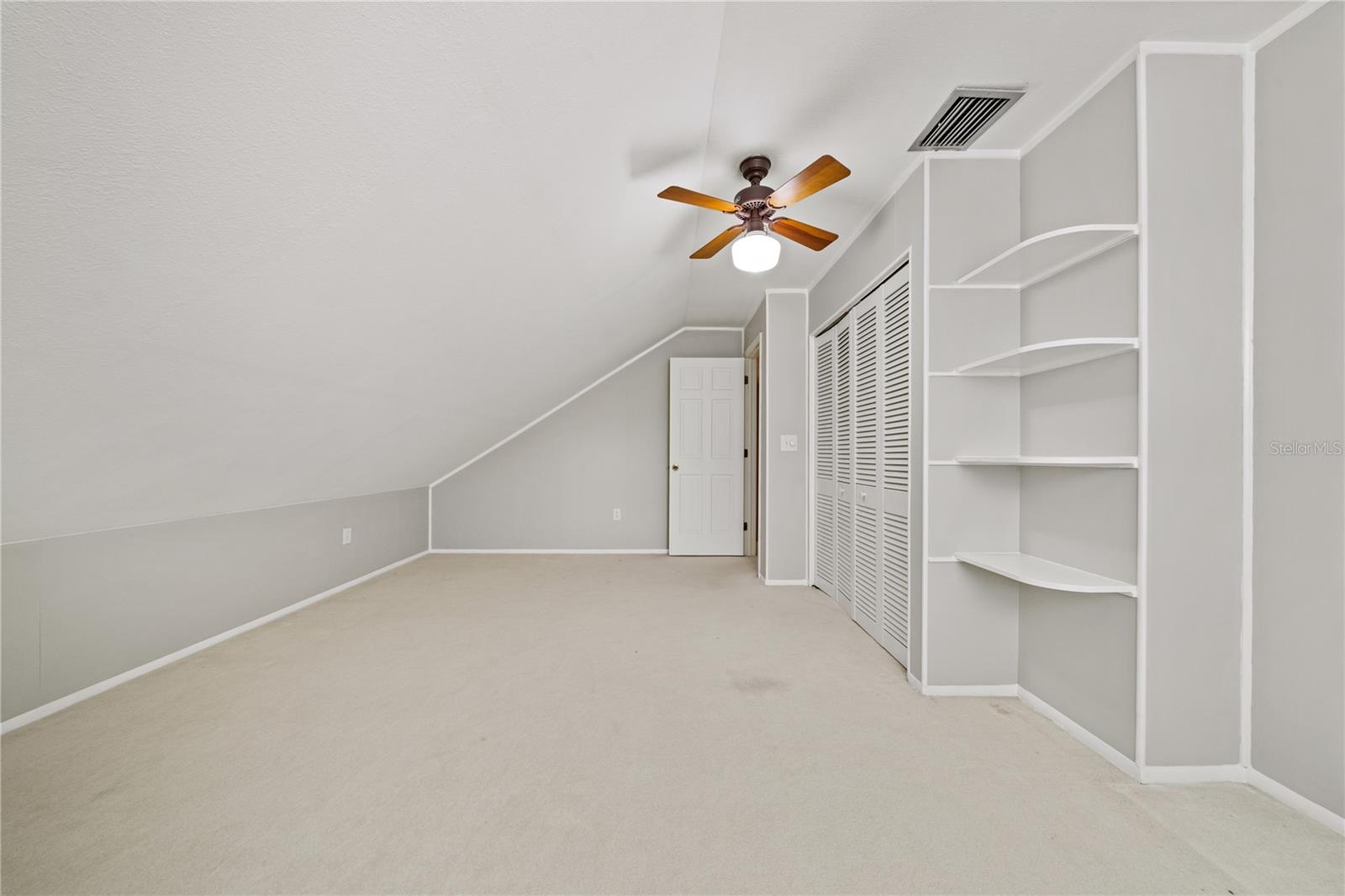 Image 35 of 55 For 2869 Weathersfield Court