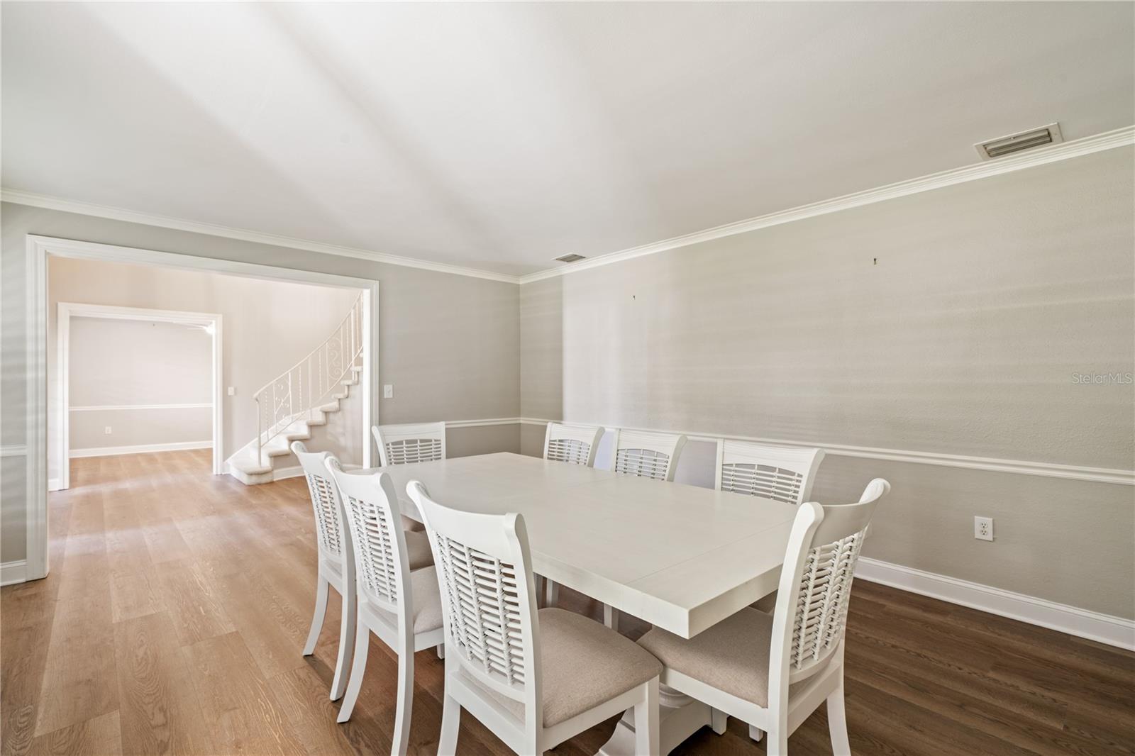 Image 7 of 55 For 2869 Weathersfield Court