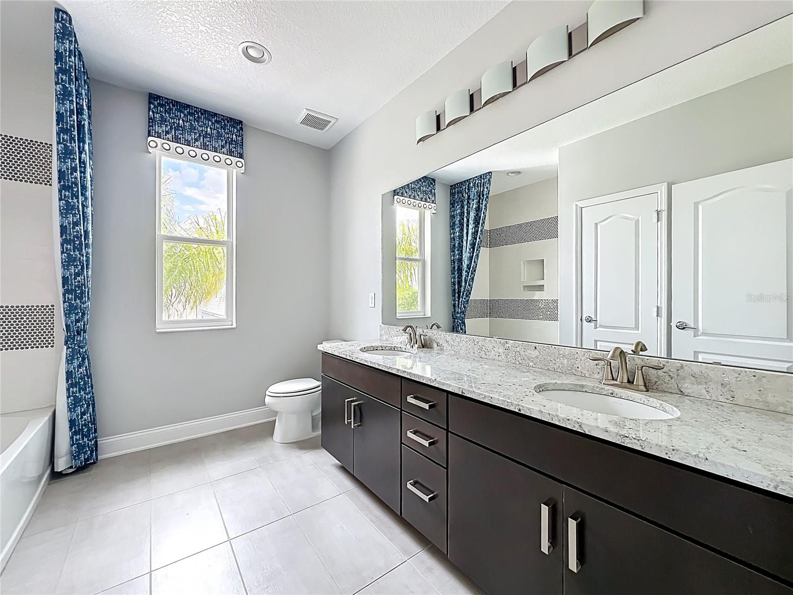 Image 63 of 98 For 12025 Encore At Ovation Way