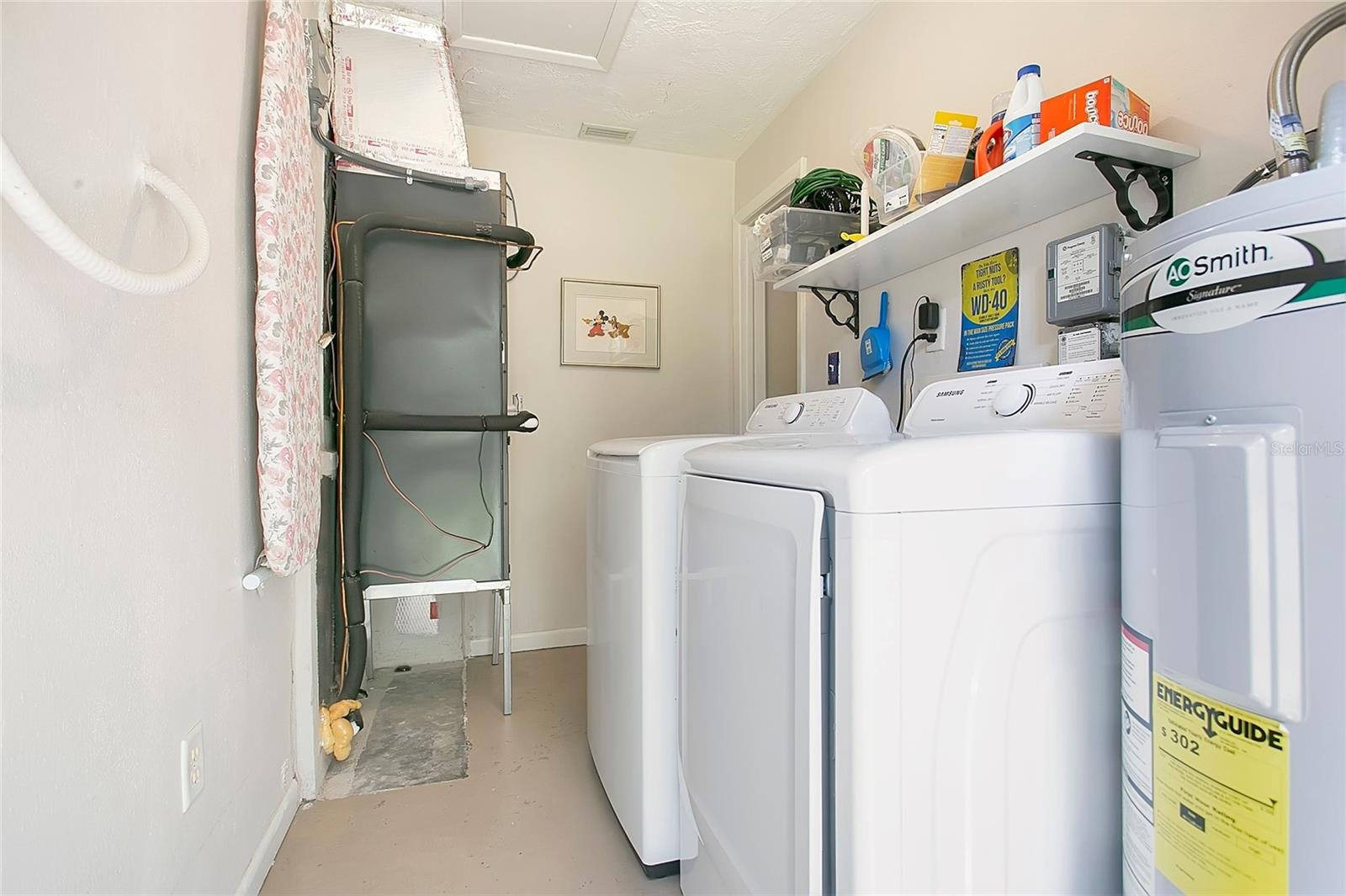 Listing photo id 11 for 3116 Buck  