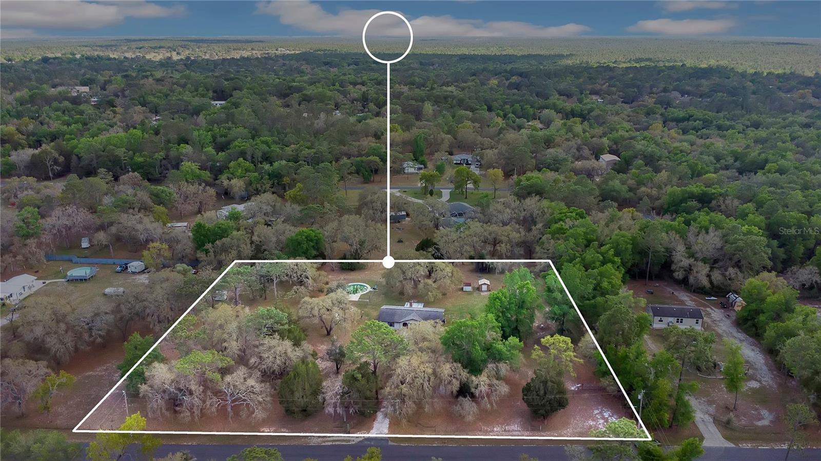 Listing photo id 14 for 3116 Buck  