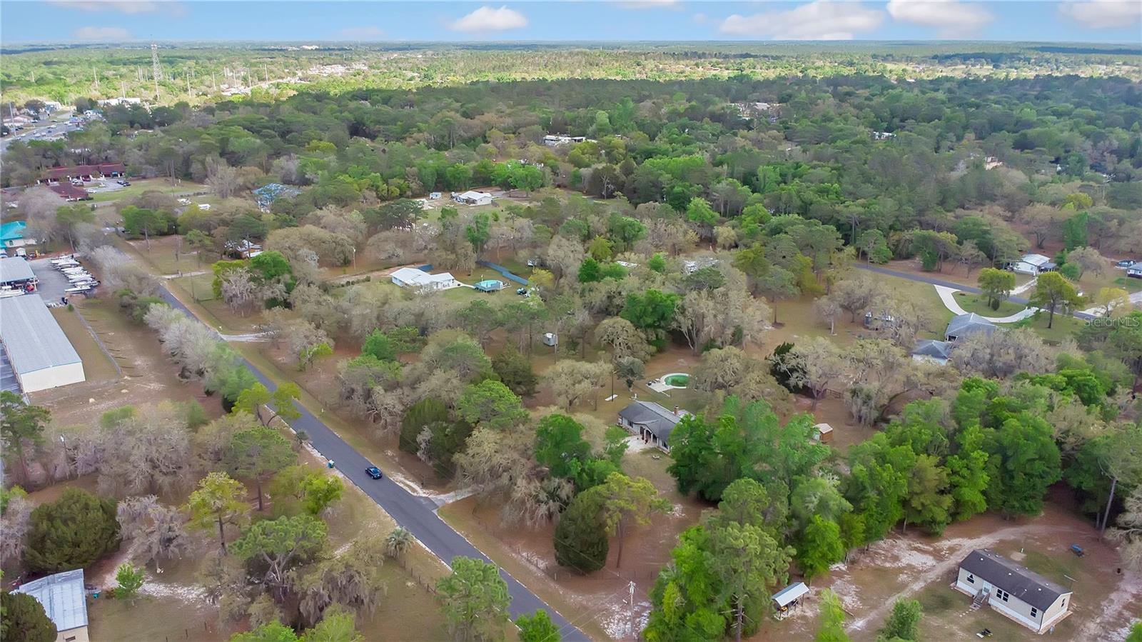 Listing photo id 30 for 3116 Buck  