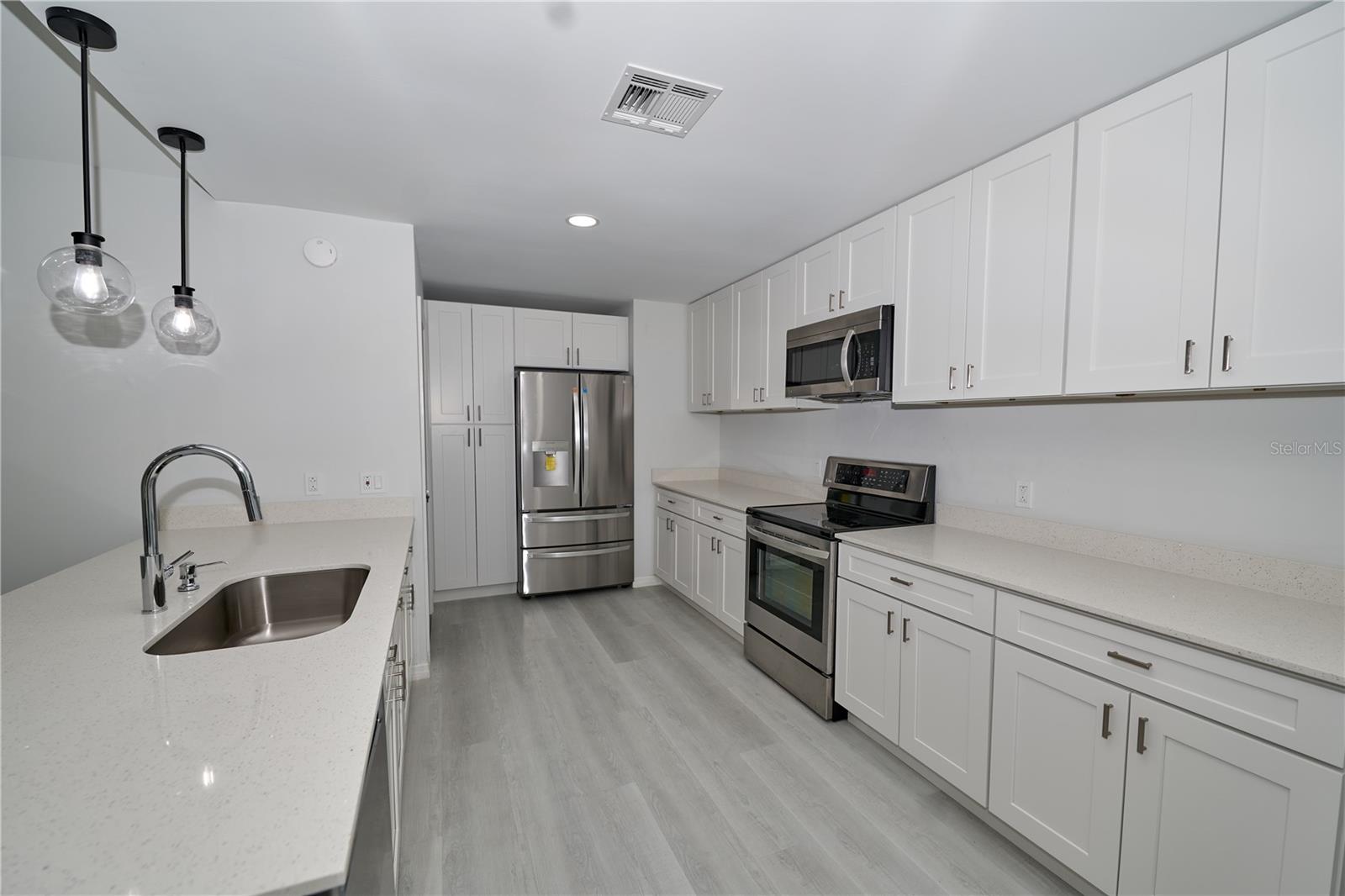 Image 28 of 69 For 119 Ridgecrest Drive