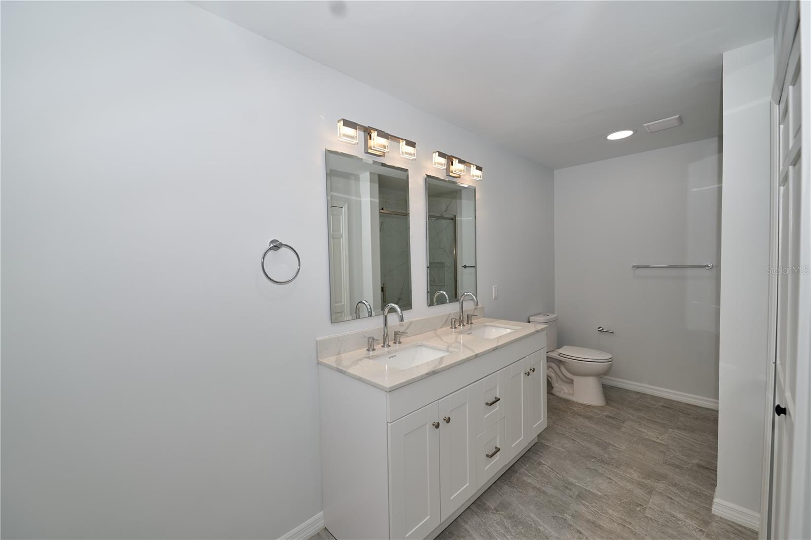 Image 47 of 69 For 119 Ridgecrest Drive