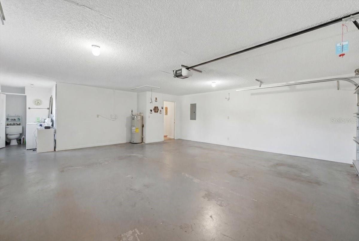 Image 59 of 61 For 236 W Lake Ina Drive