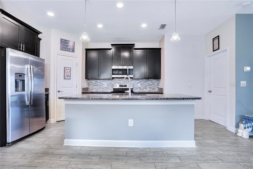 Image 5 of 31 For 4556 Sequel Road