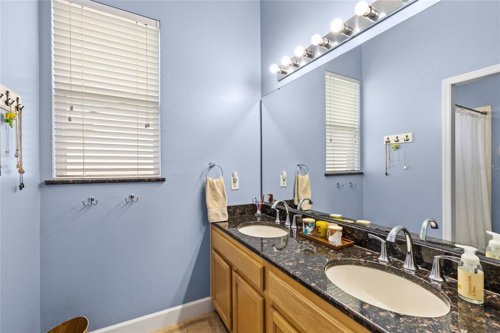 Image 13 of 43 For 5118 Chelwyn Court