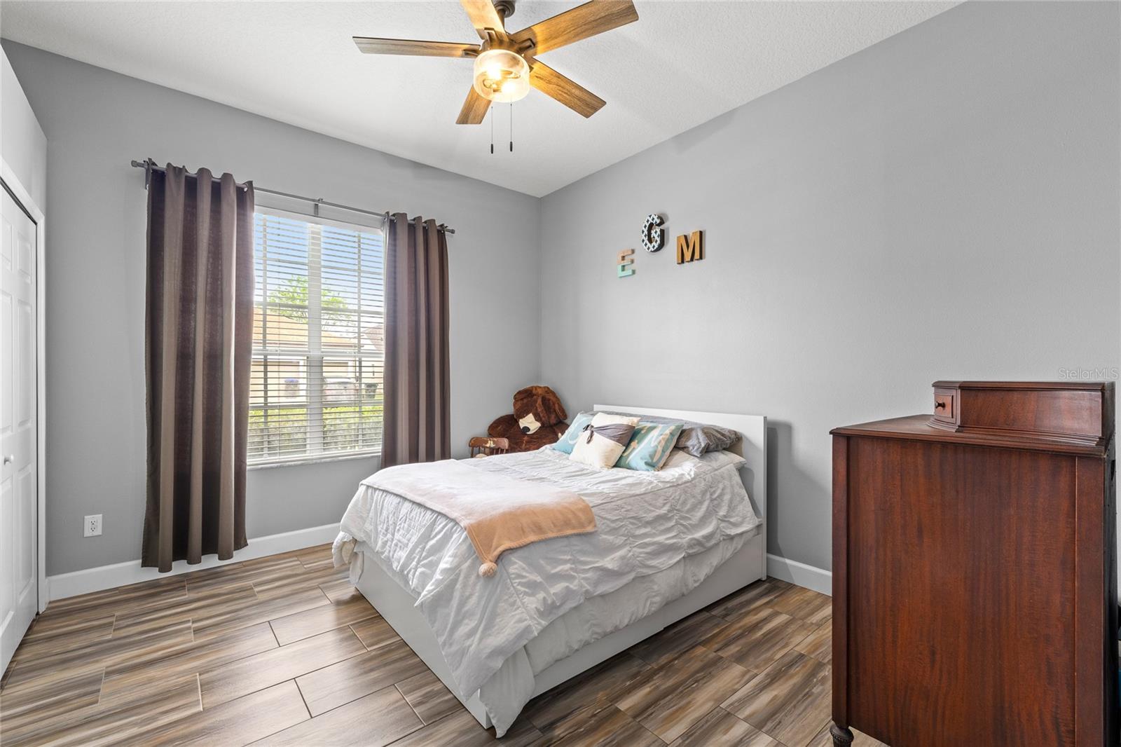 Image 15 of 43 For 5118 Chelwyn Court