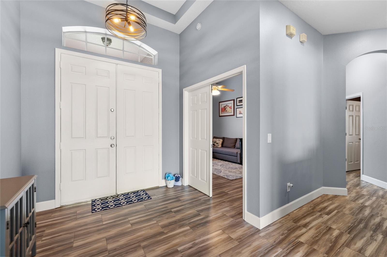 Image 32 of 43 For 5118 Chelwyn Court