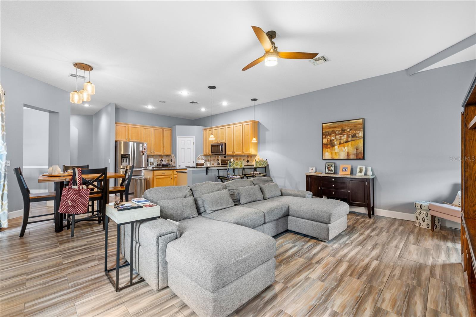 Image 40 of 43 For 5118 Chelwyn Court