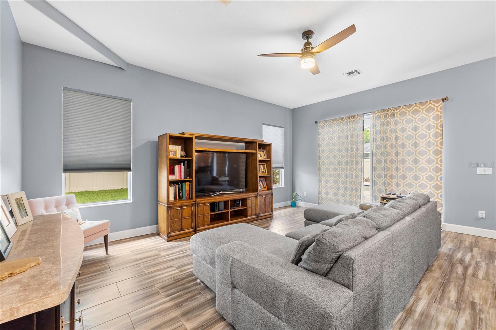 Image 41 of 43 For 5118 Chelwyn Court