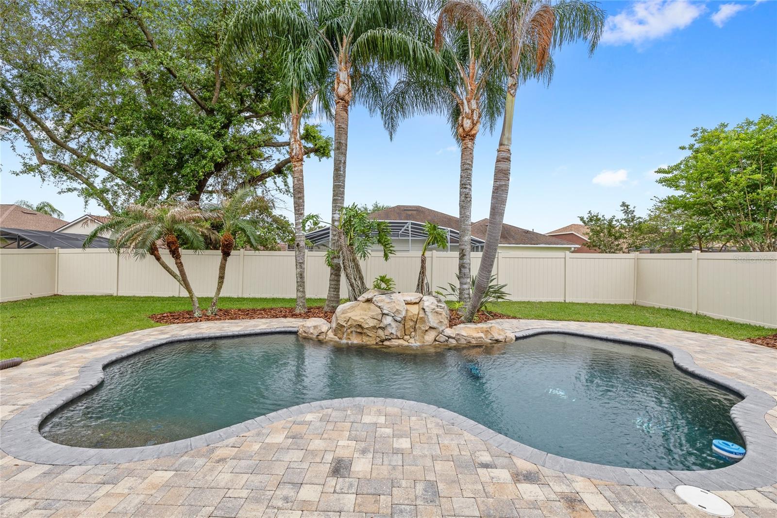 Image 7 of 43 For 5118 Chelwyn Court