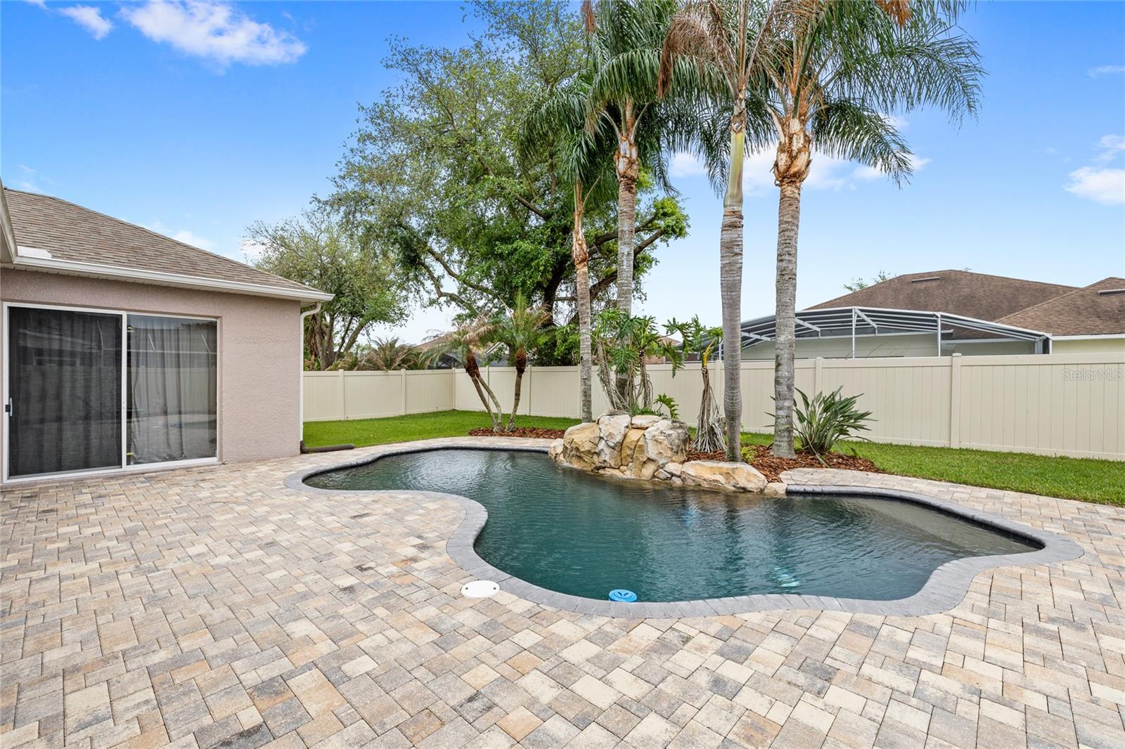 Image 8 of 43 For 5118 Chelwyn Court