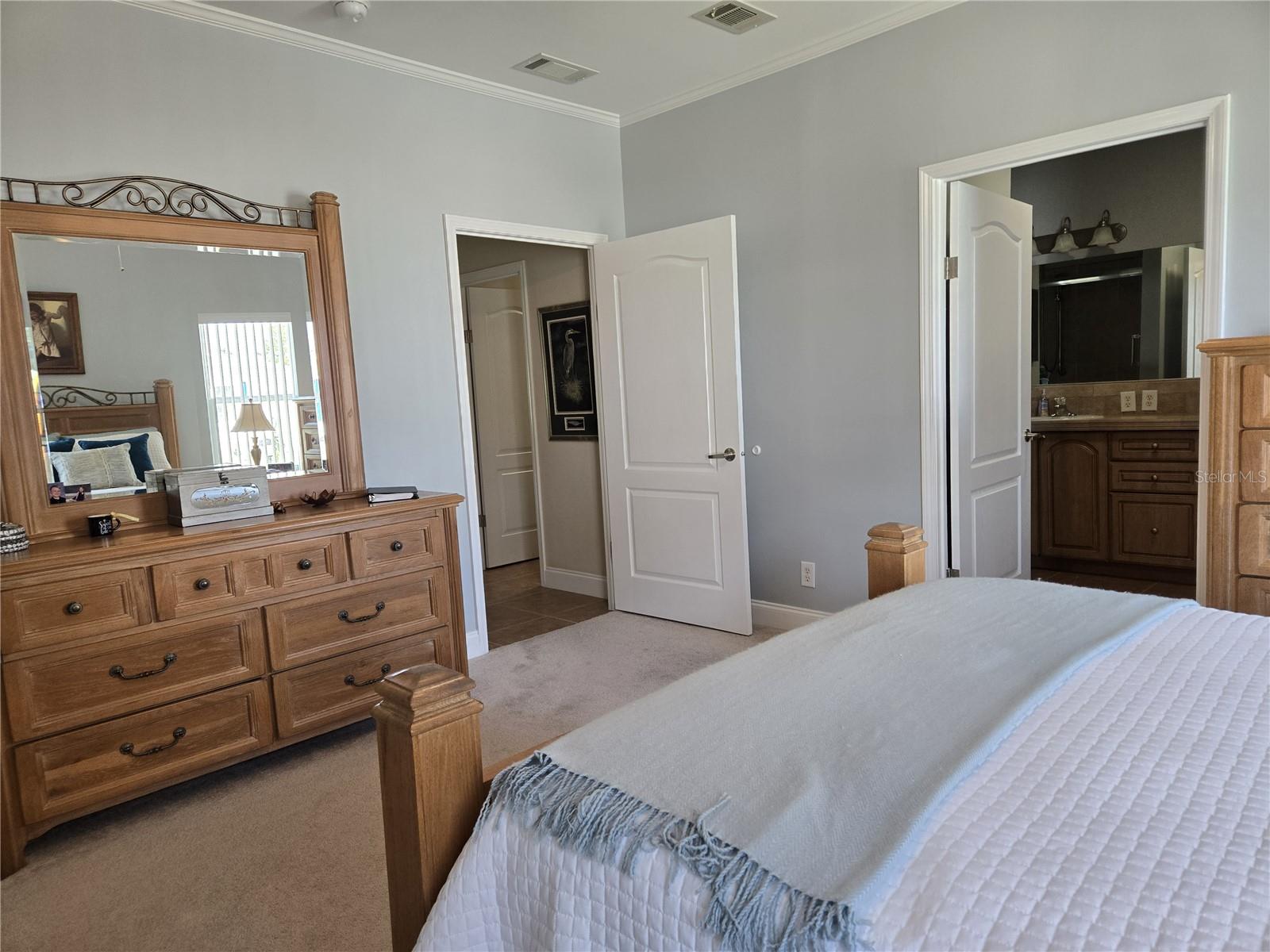 Image 13 of 34 For 3644 Parway Road 1149