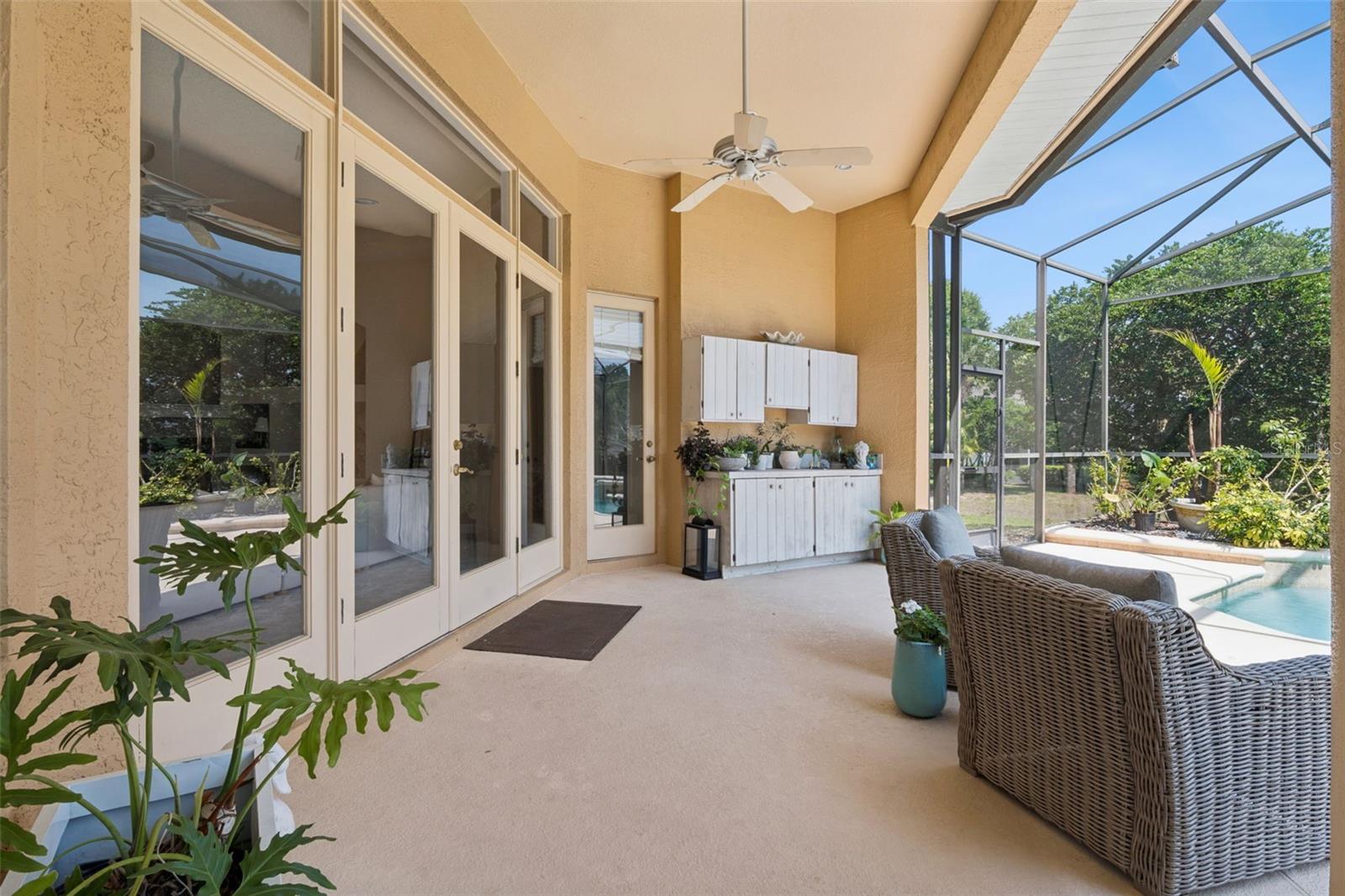 Image 38 of 59 For 213 Heatherwood Court