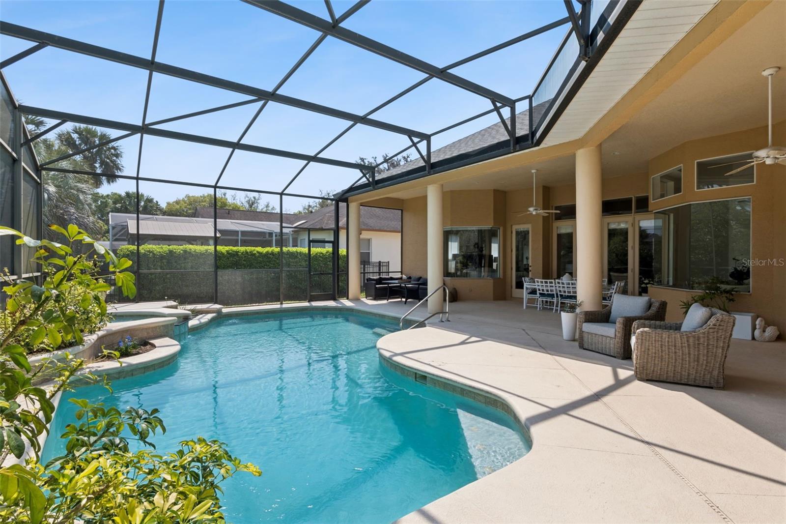 Image 39 of 59 For 213 Heatherwood Court