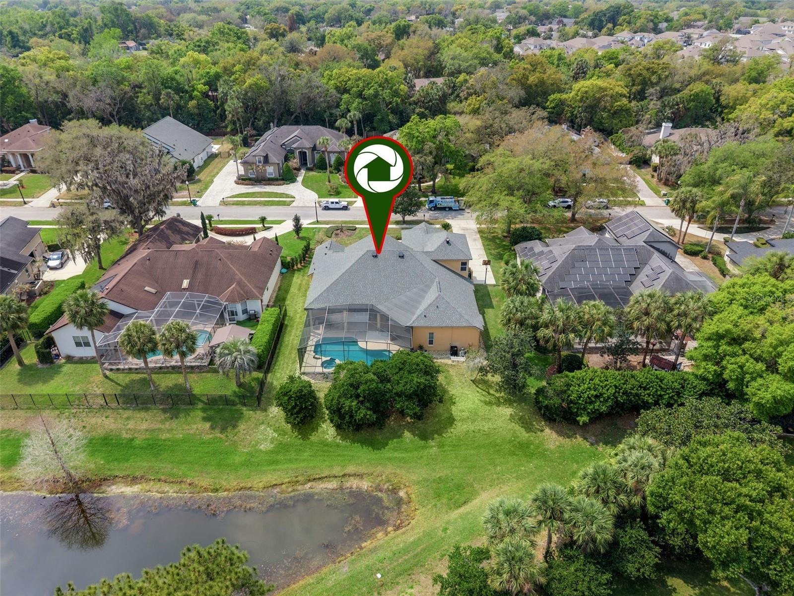 Image 47 of 59 For 213 Heatherwood Court