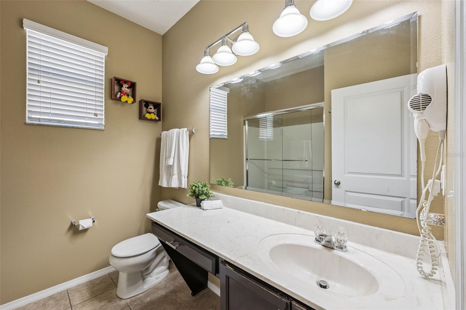 Image 16 of 27 For 4704 Ruby Red Lane