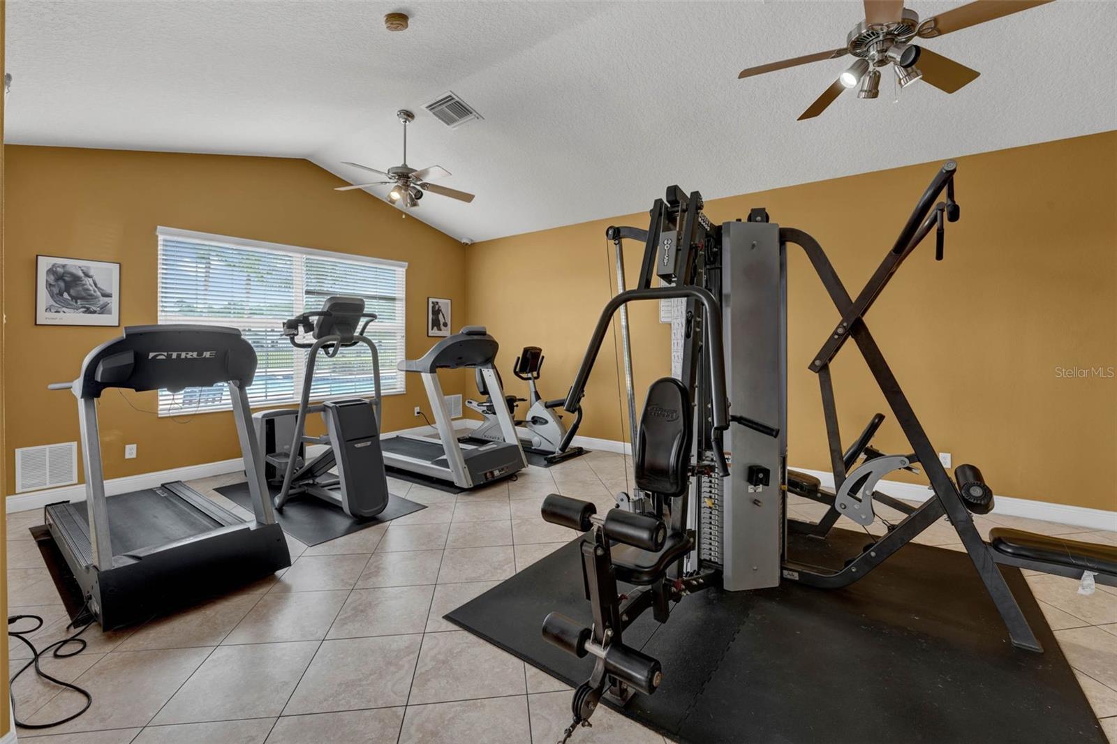 Image 21 of 27 For 4704 Ruby Red Lane