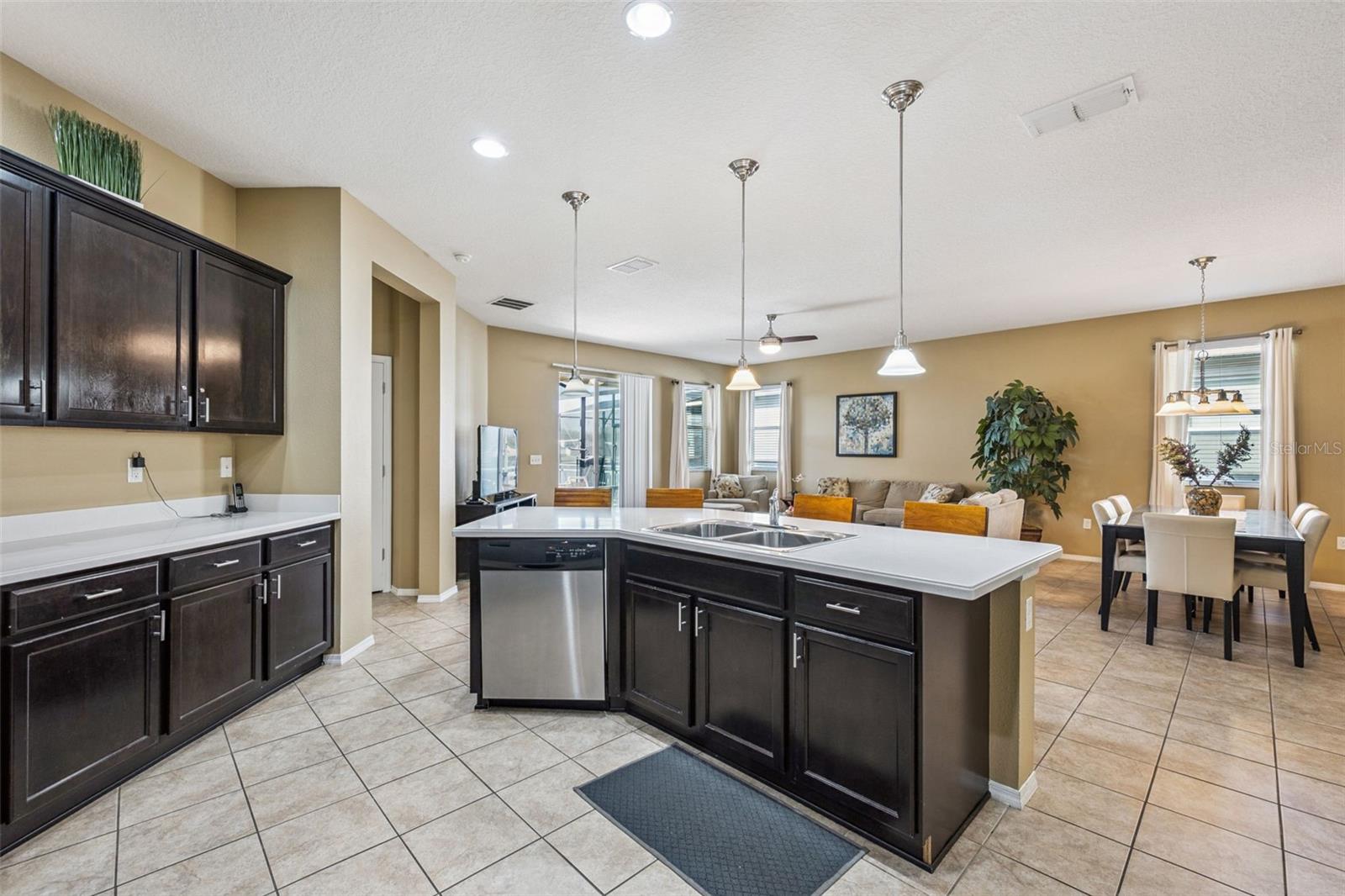 Image 7 of 27 For 4704 Ruby Red Lane