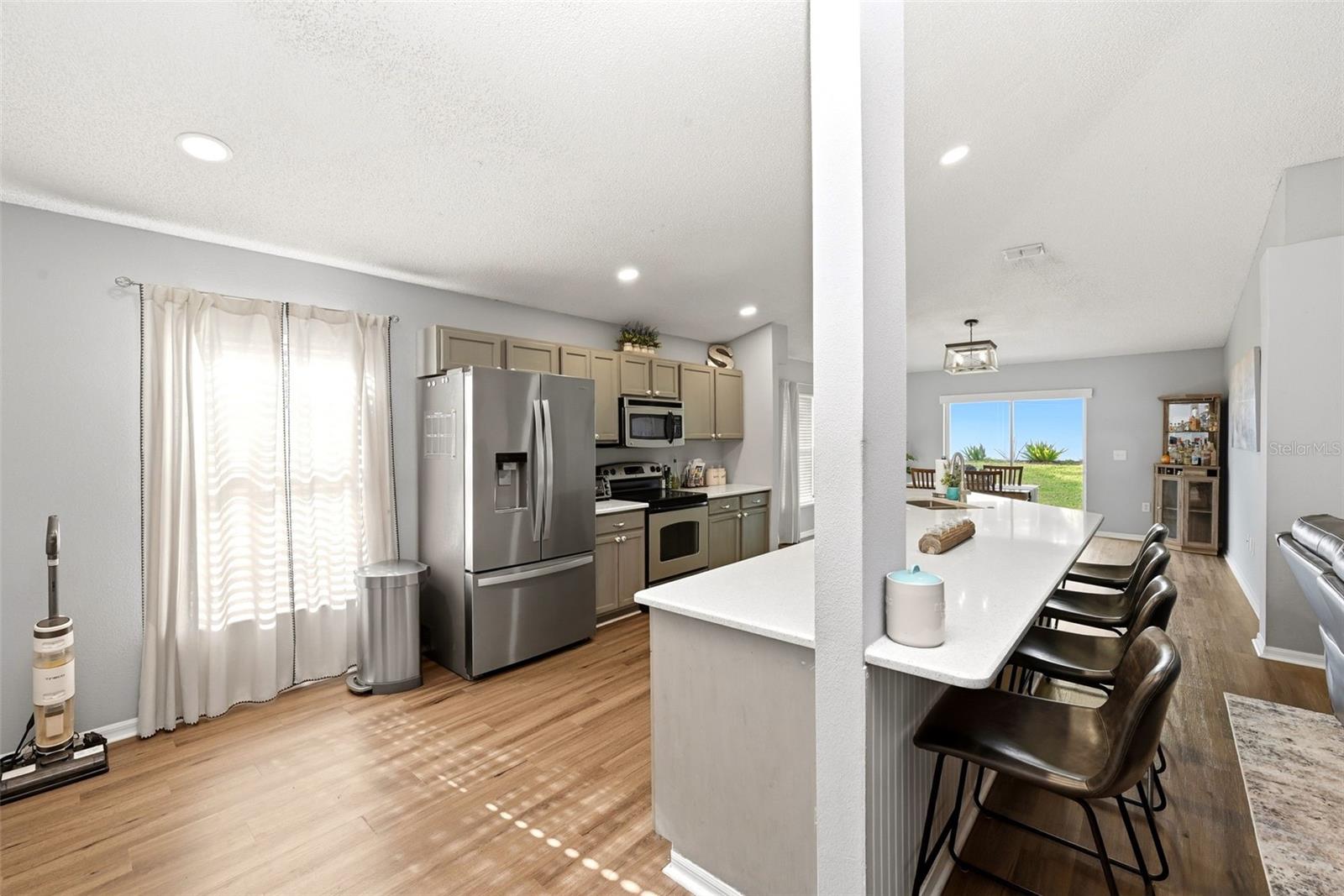 Image 12 of 36 For 2257 Kingscrest Circle