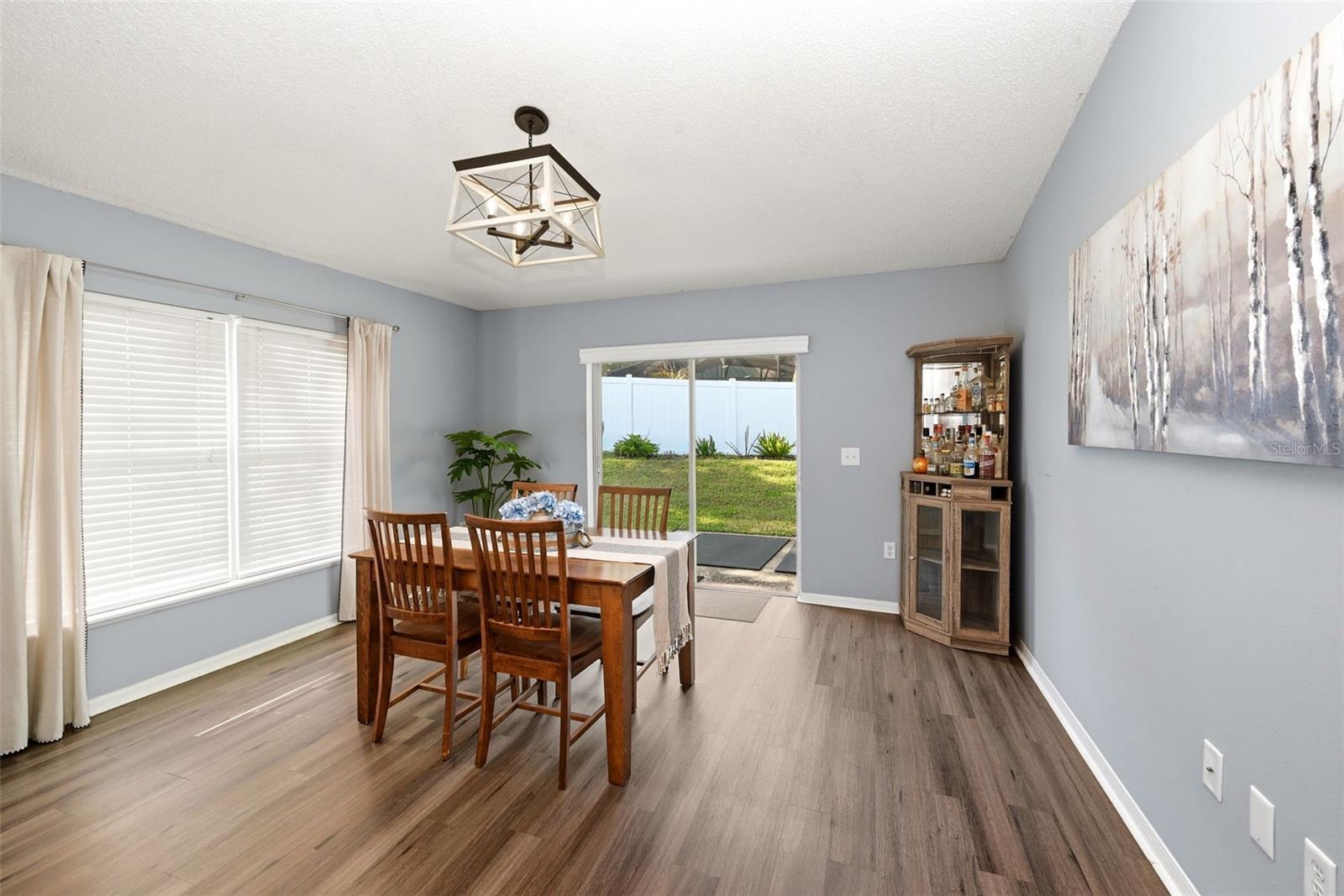 Image 18 of 36 For 2257 Kingscrest Circle