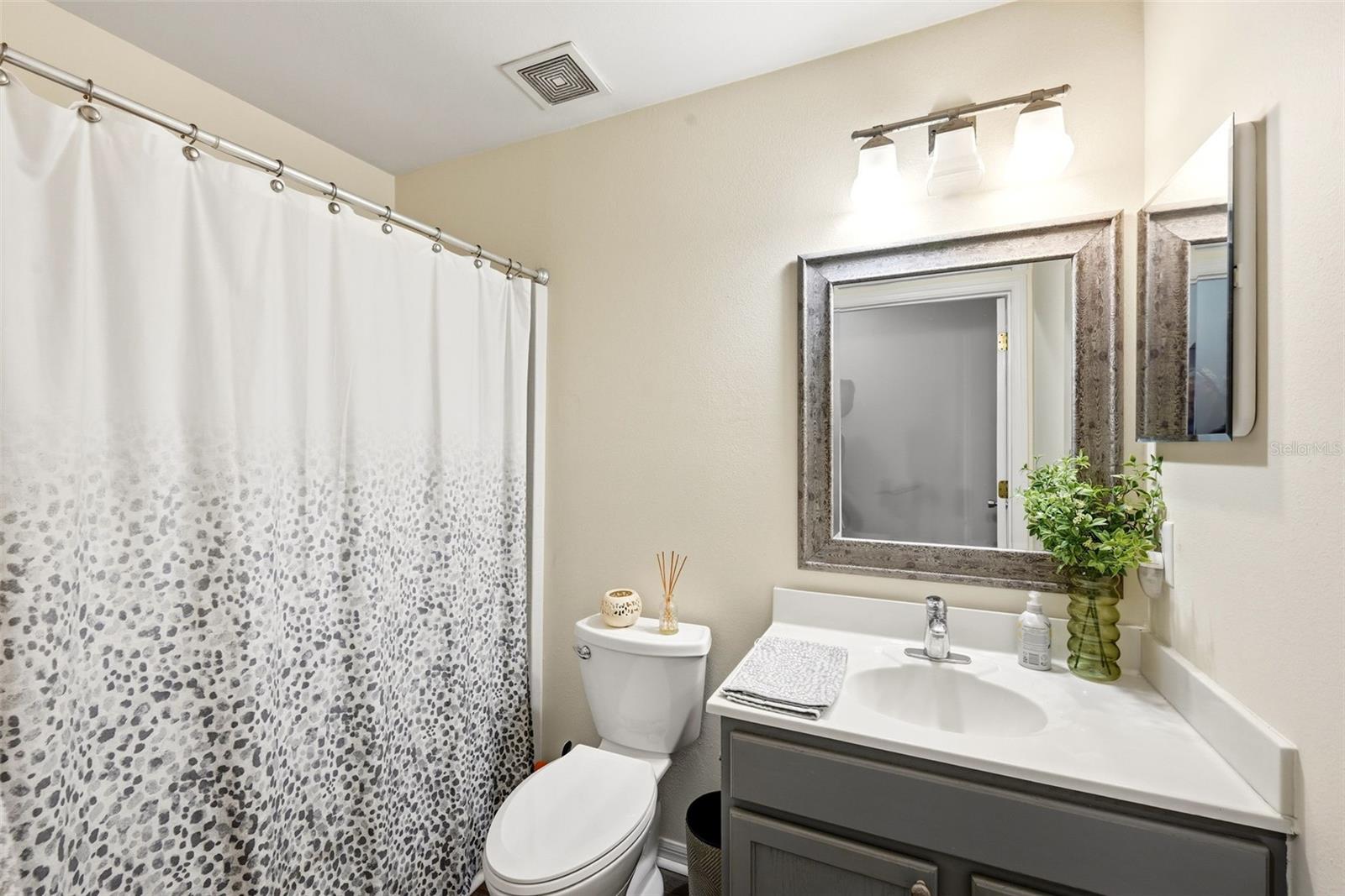 Image 24 of 36 For 2257 Kingscrest Circle