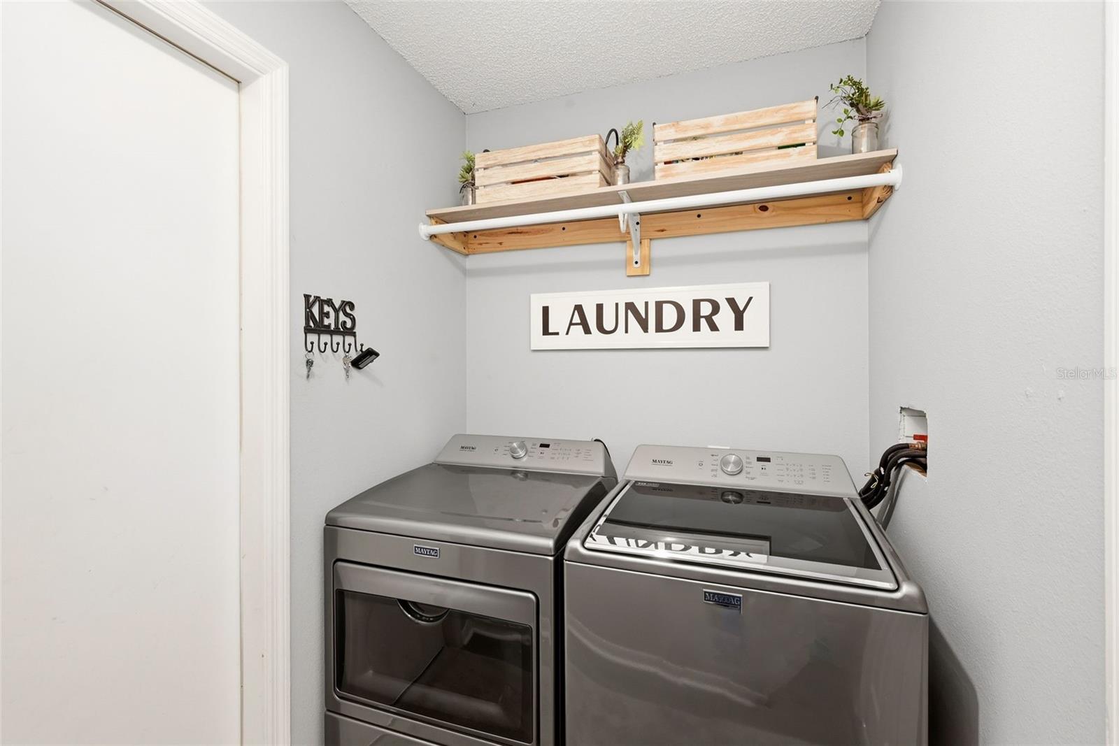 Image 27 of 36 For 2257 Kingscrest Circle