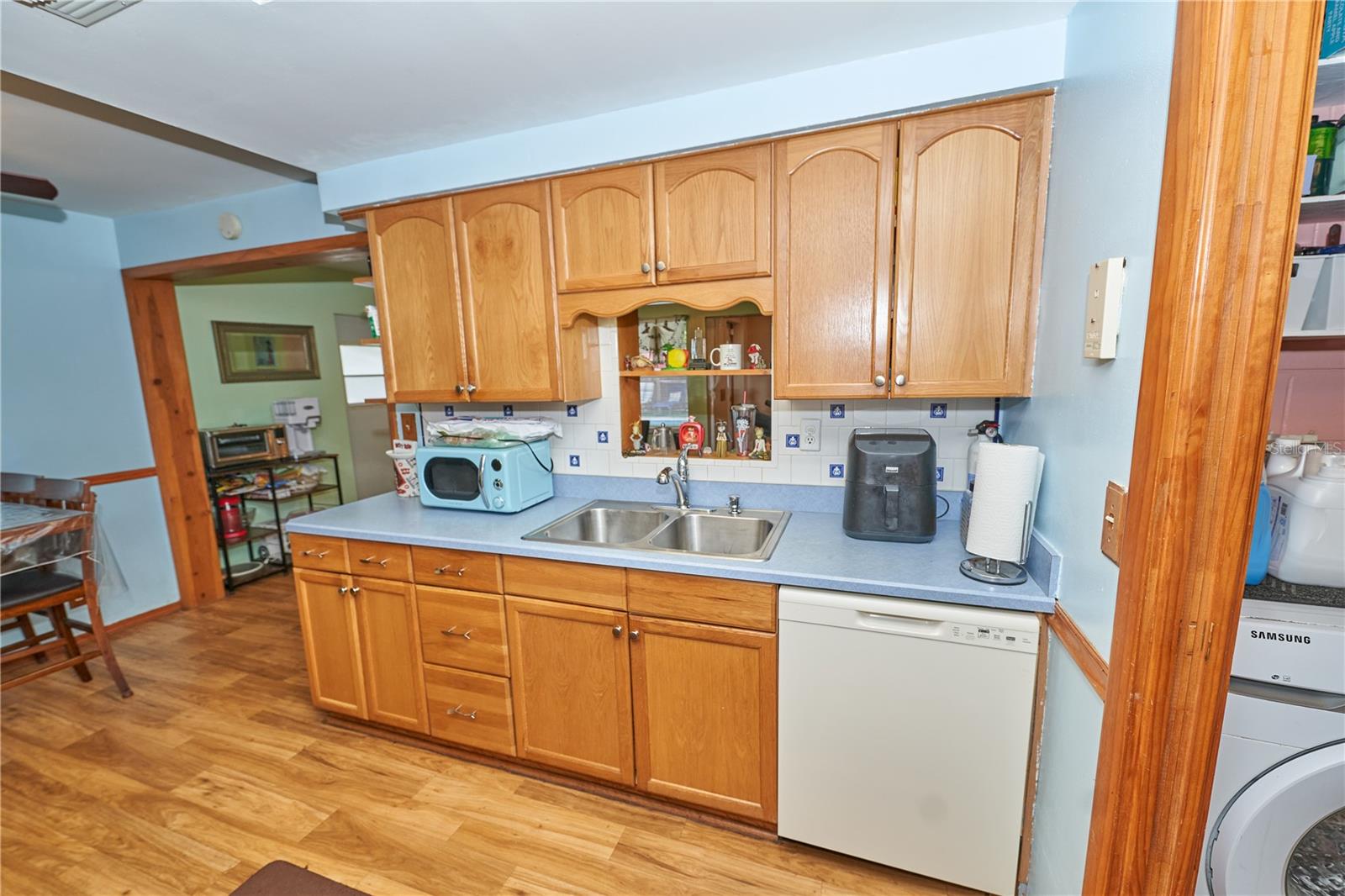 Image 30 of 64 For 741 Longdale Avenue