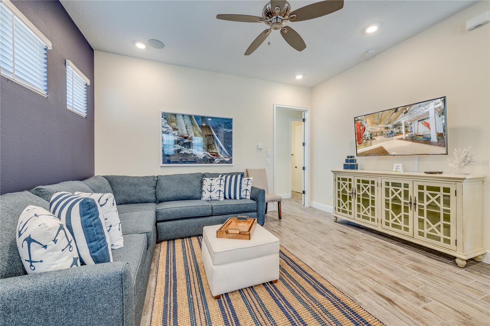 Image 6 of 64 For 8080 Dreamsicle Drive