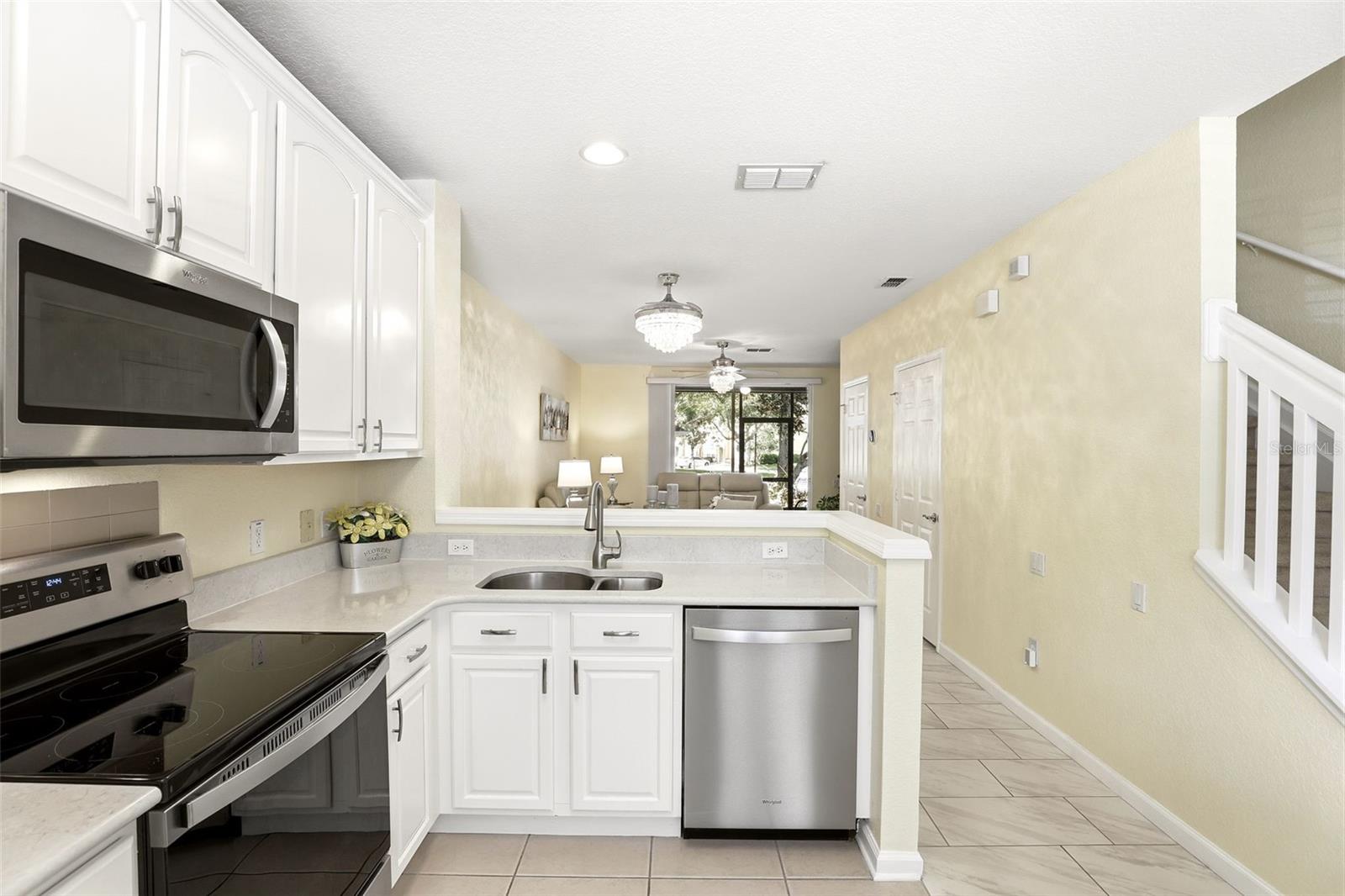 Image 11 of 33 For 1950 Stockton Drive