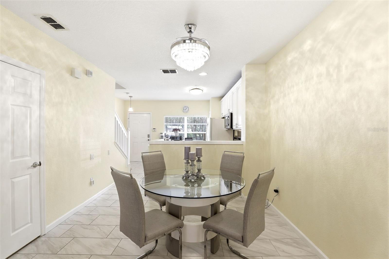 Image 14 of 33 For 1950 Stockton Drive