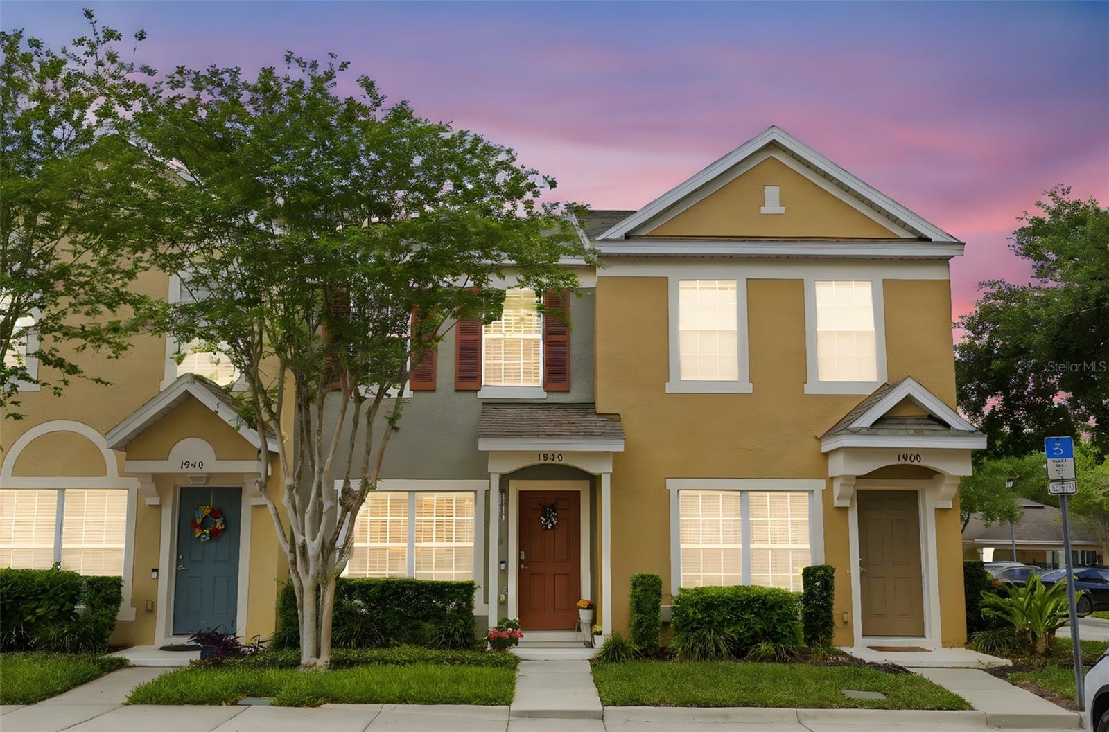 Image 3 of 33 For 1950 Stockton Drive