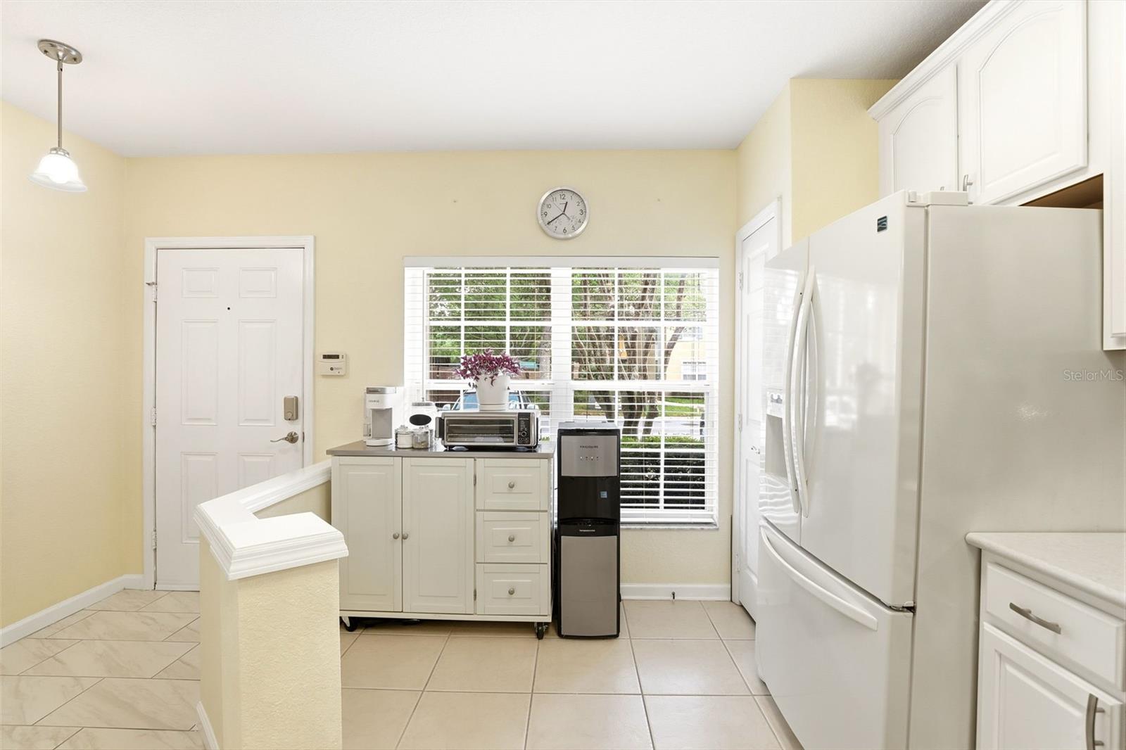 Image 9 of 33 For 1950 Stockton Drive