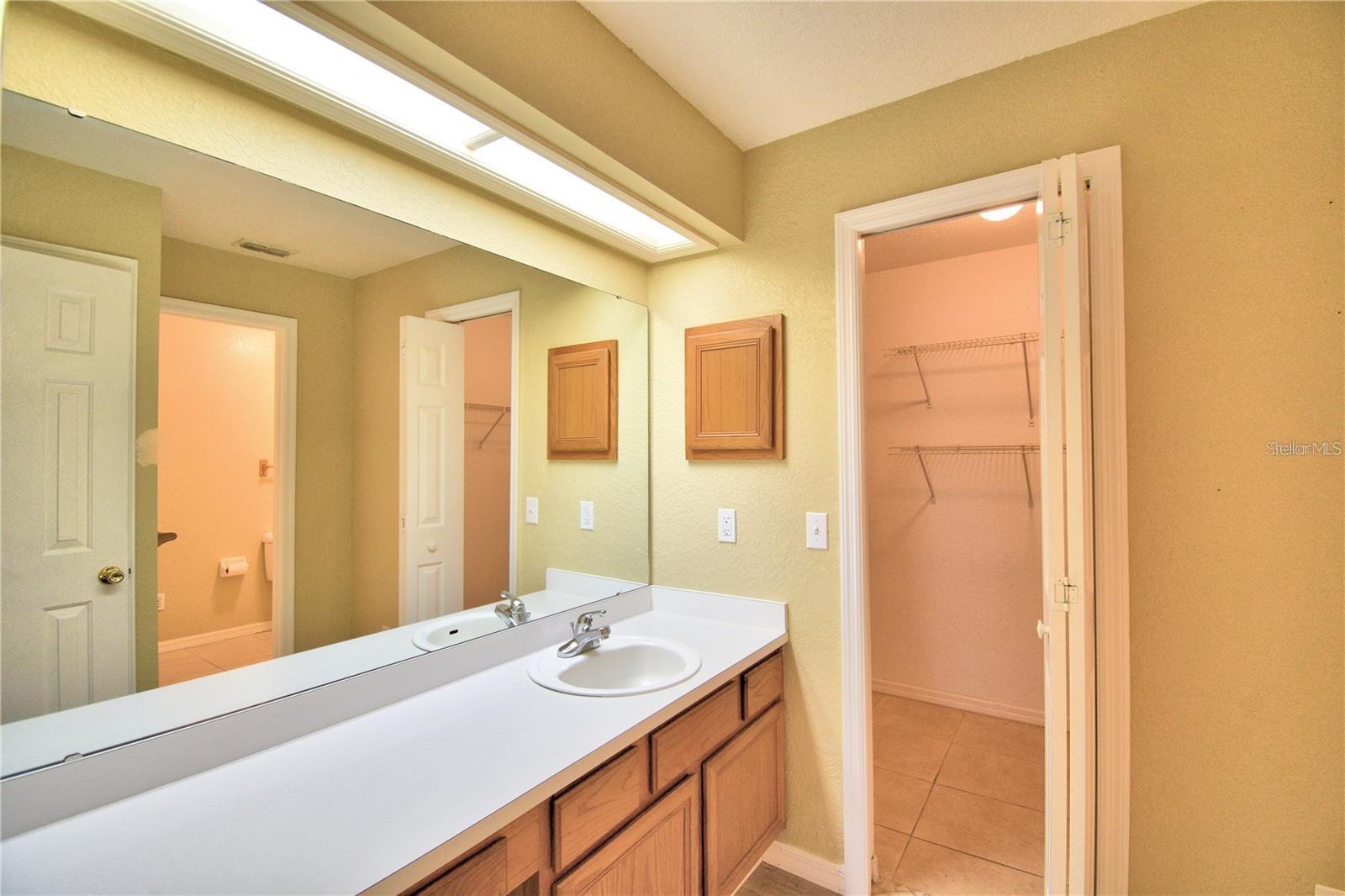 Image 15 of 34 For 616 Crystals Boulevard