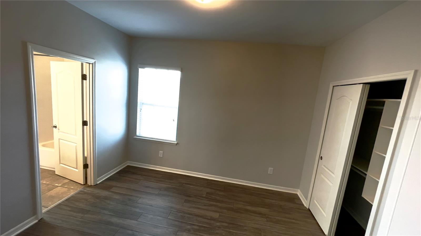 Image 11 of 31 For 7255 Shadeview Alley