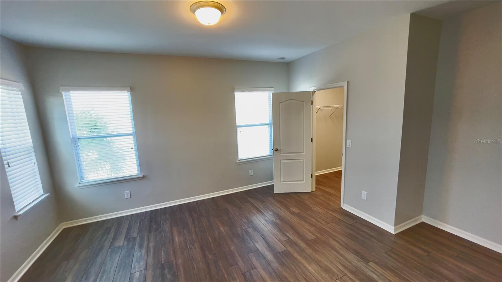 Image 18 of 31 For 7255 Shadeview Alley