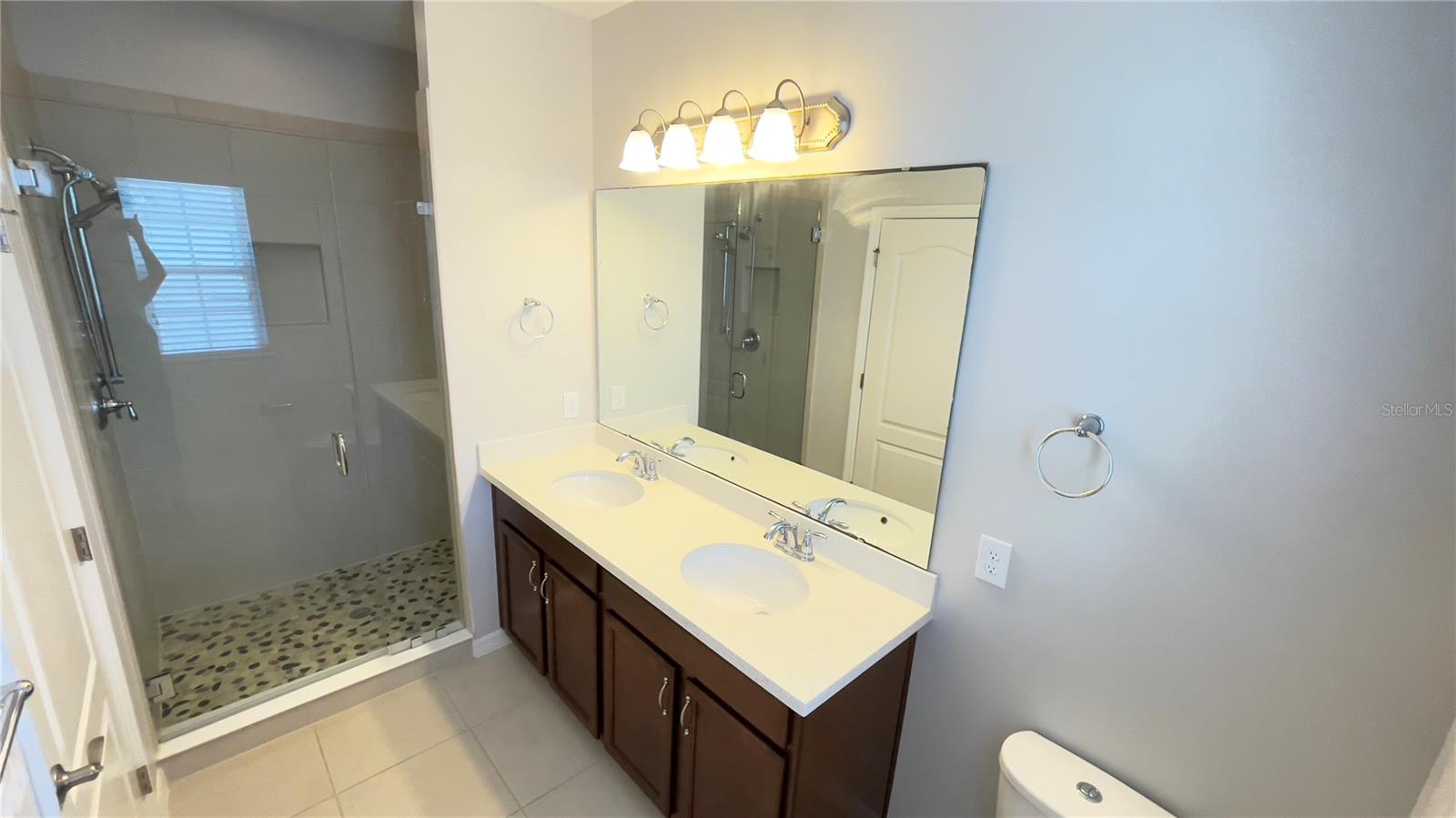 Image 20 of 31 For 7255 Shadeview Alley