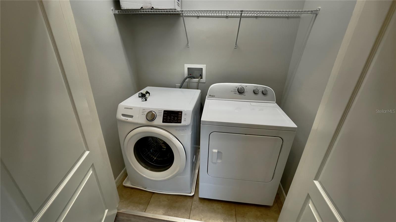 Image 22 of 31 For 7255 Shadeview Alley