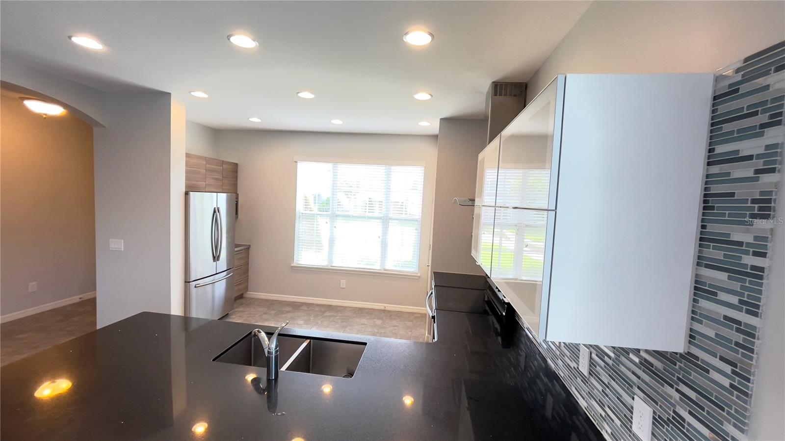 Image 6 of 31 For 7255 Shadeview Alley