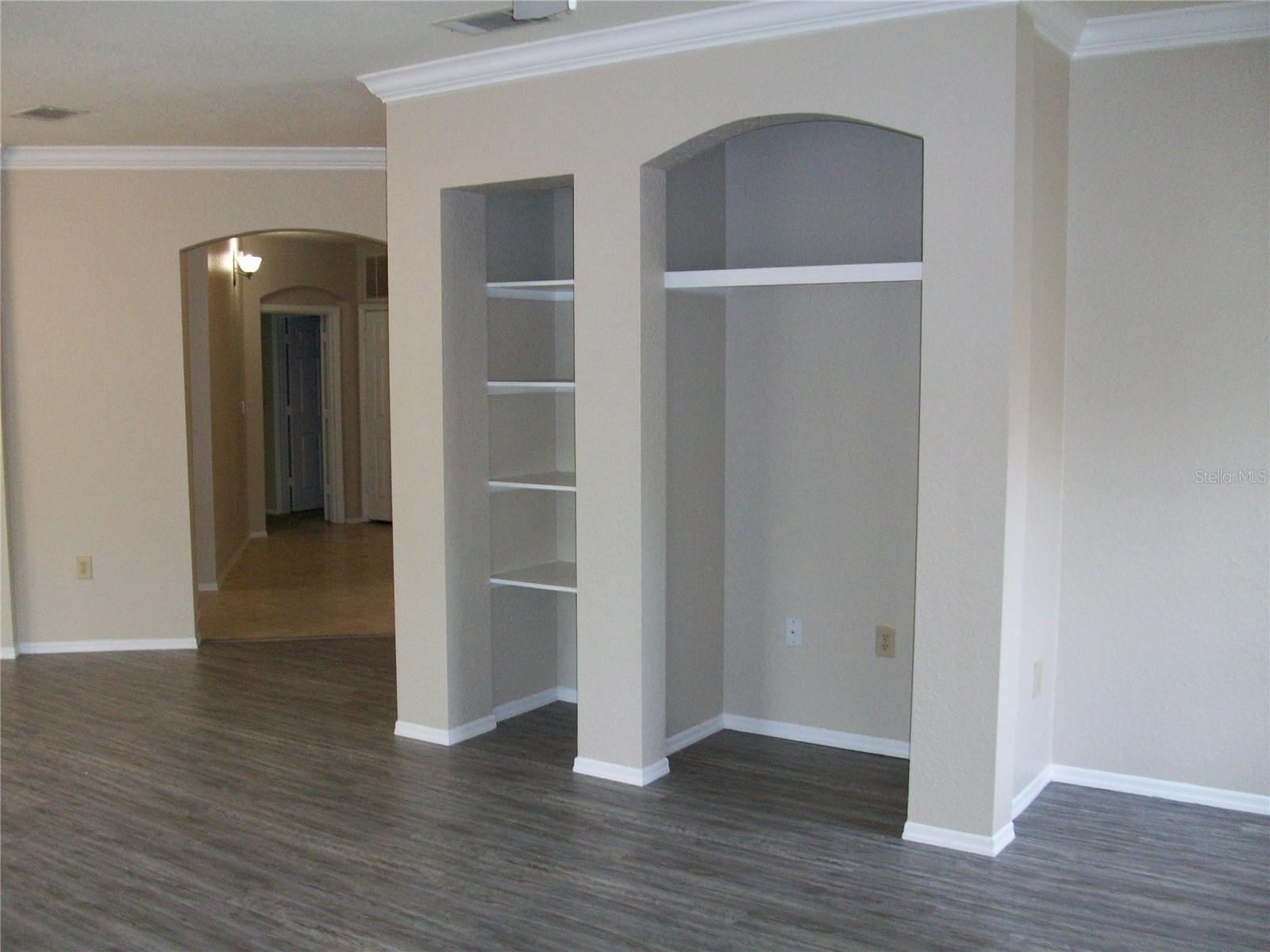 Image 3 of 22 For 143 Villa Di Este Terrace 205