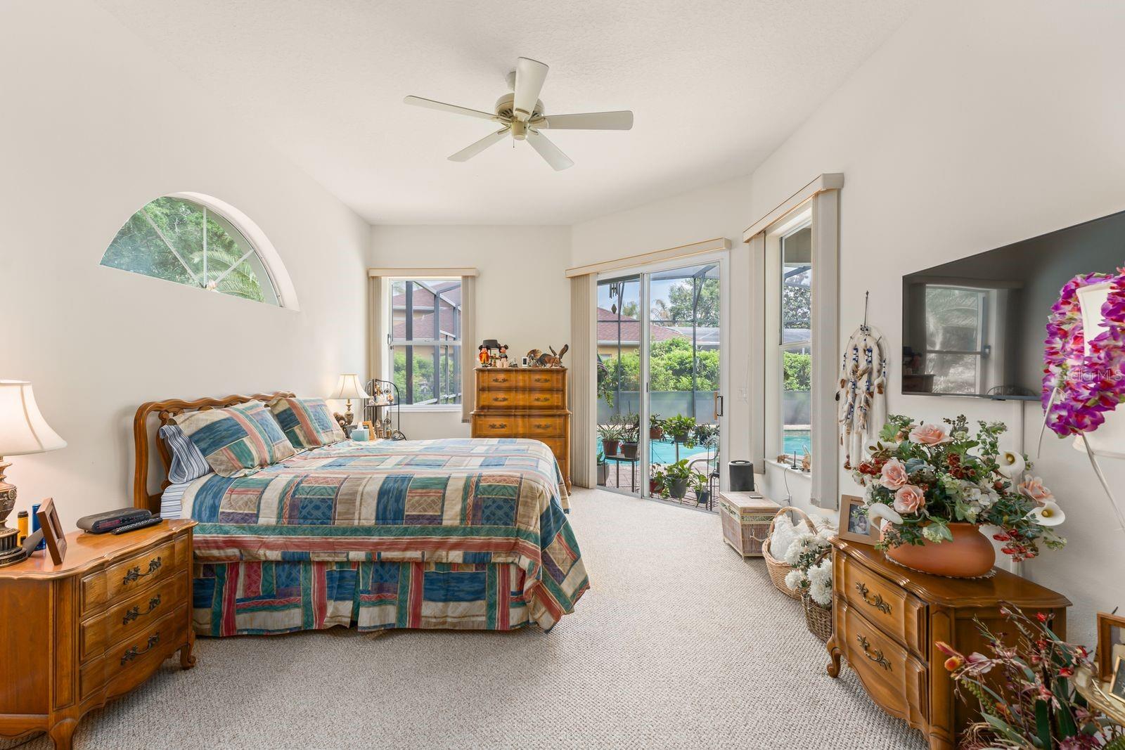 Image 19 of 46 For 827 Chatfield Way