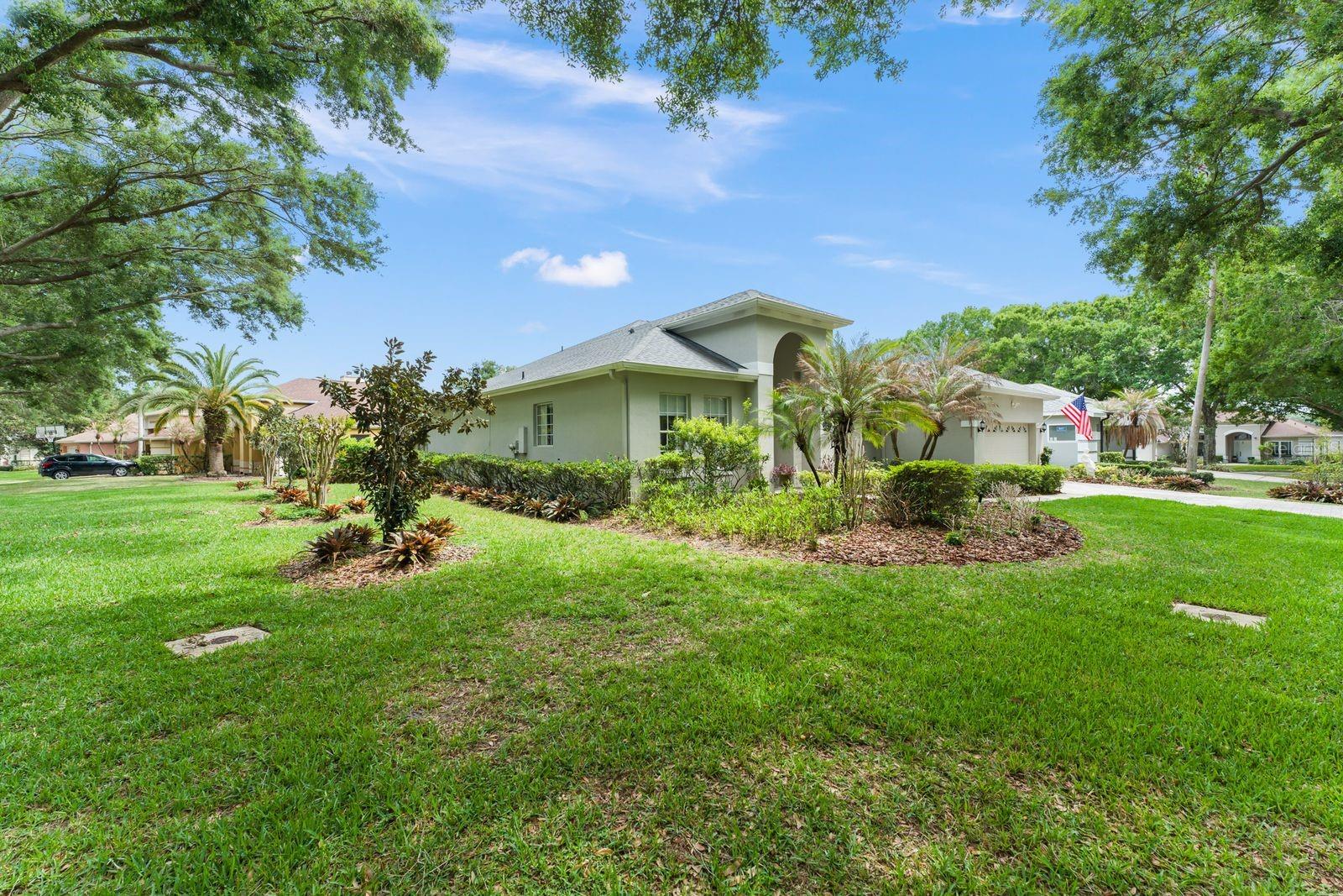 Image 2 of 46 For 827 Chatfield Way